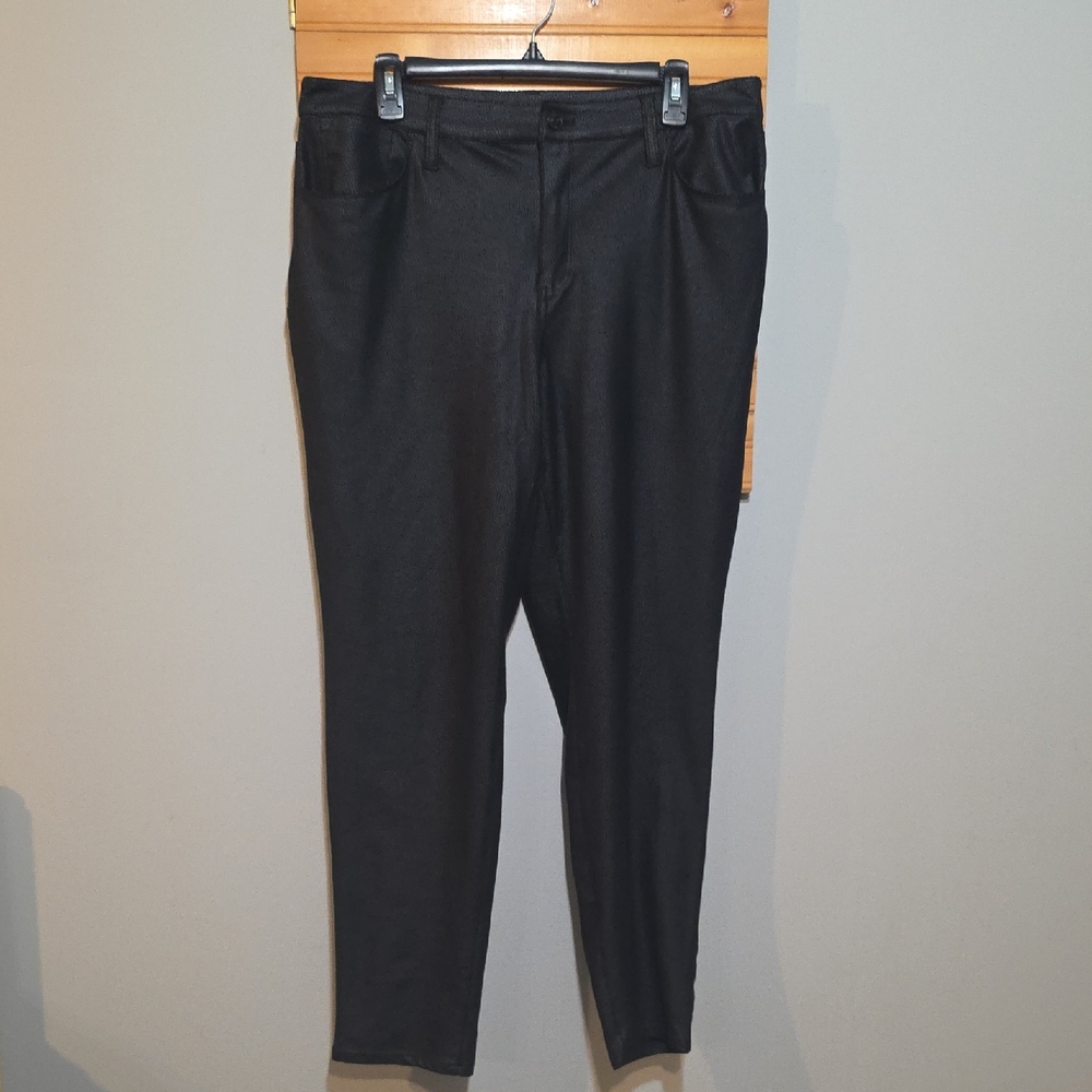 Chico's Faux Leather Look‎ Pant Sz 12/Chicos 2